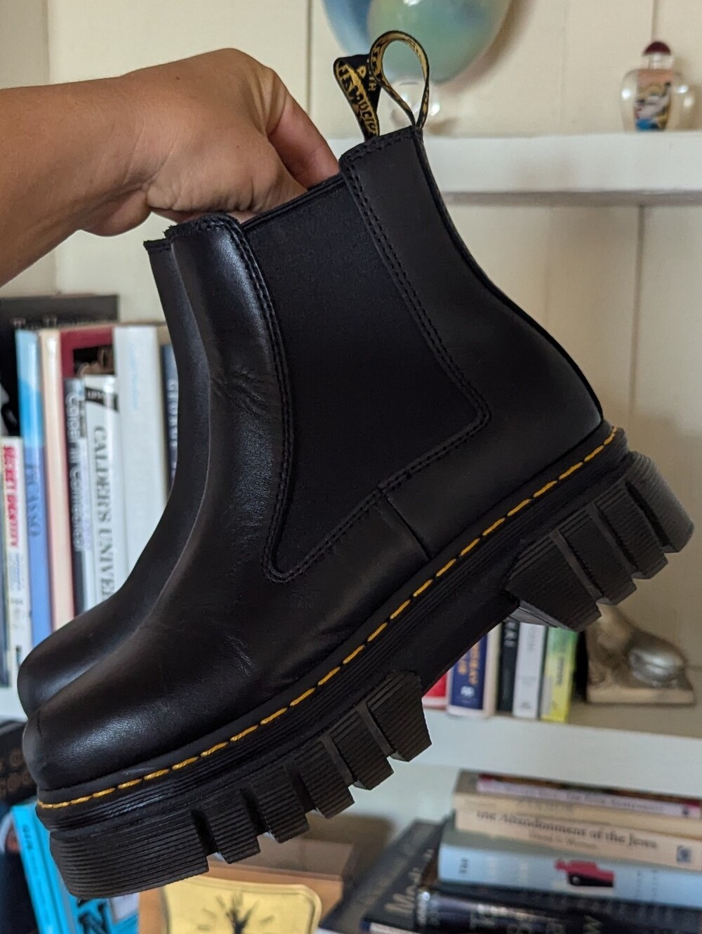 Platform Dr. Martens Black Chelsea Lug Sole Boots